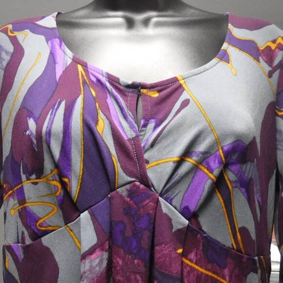 Daisy Fuentes artistic slinky top in size US M. - Picture 2 of 8